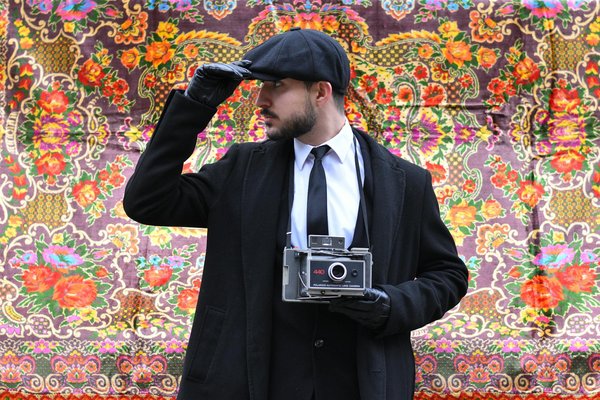 L'Essor des Sneakers : Icône Incontournable de la Mode Urbaine